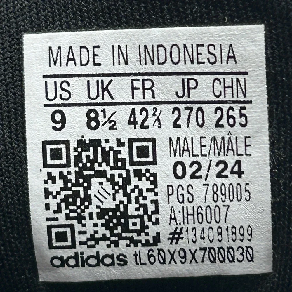 adidas Mens Response Running Shoe Size 9 Black/White Lace up Sneakers IH6007‎